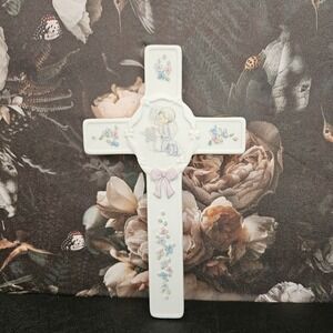 Vintage PRECIOUS MOMENTS HEAVEN BLESS YOU CROSS - Ceramic Japan Enesco - 1989